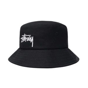 Stussy bucket hat